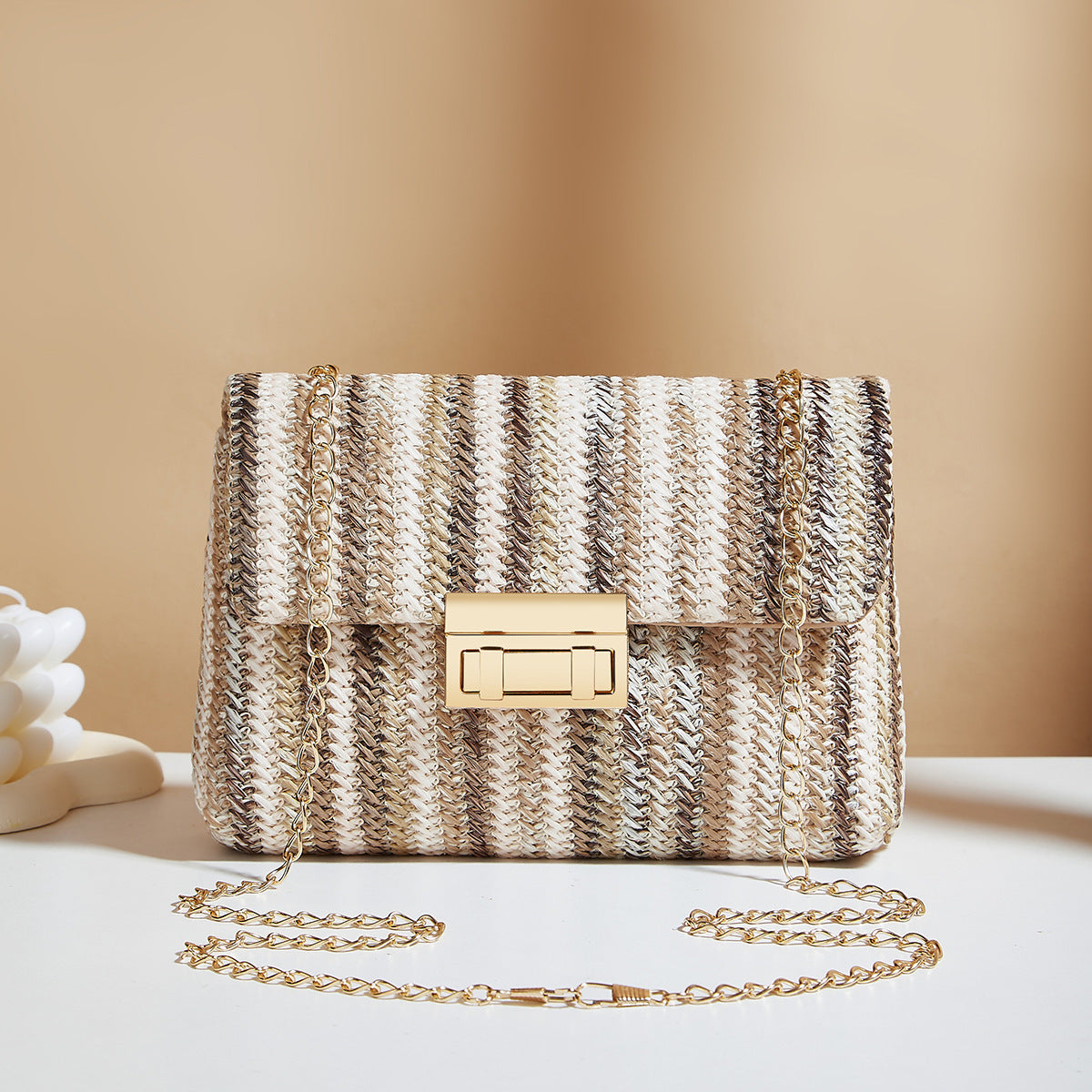 Sac à bandoulière pour femme, petit sac carré simple à verrou de paille