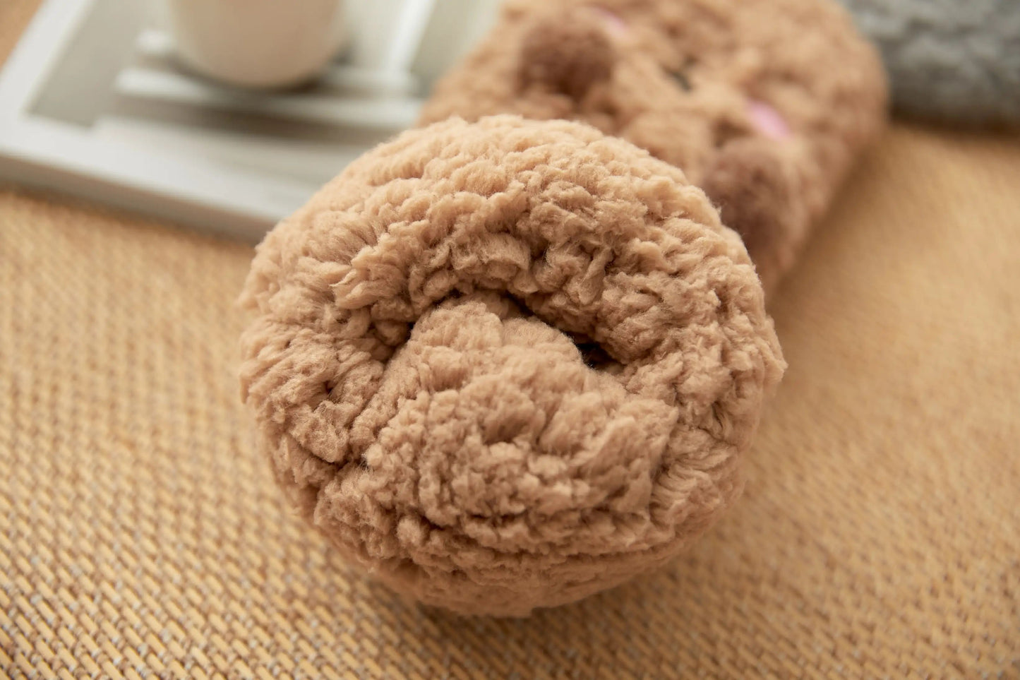 Chaussettes d'hiver en microfibre pour femme, motif dessin animé, épaisses et moelleuses, en polyester polaire, motif chien