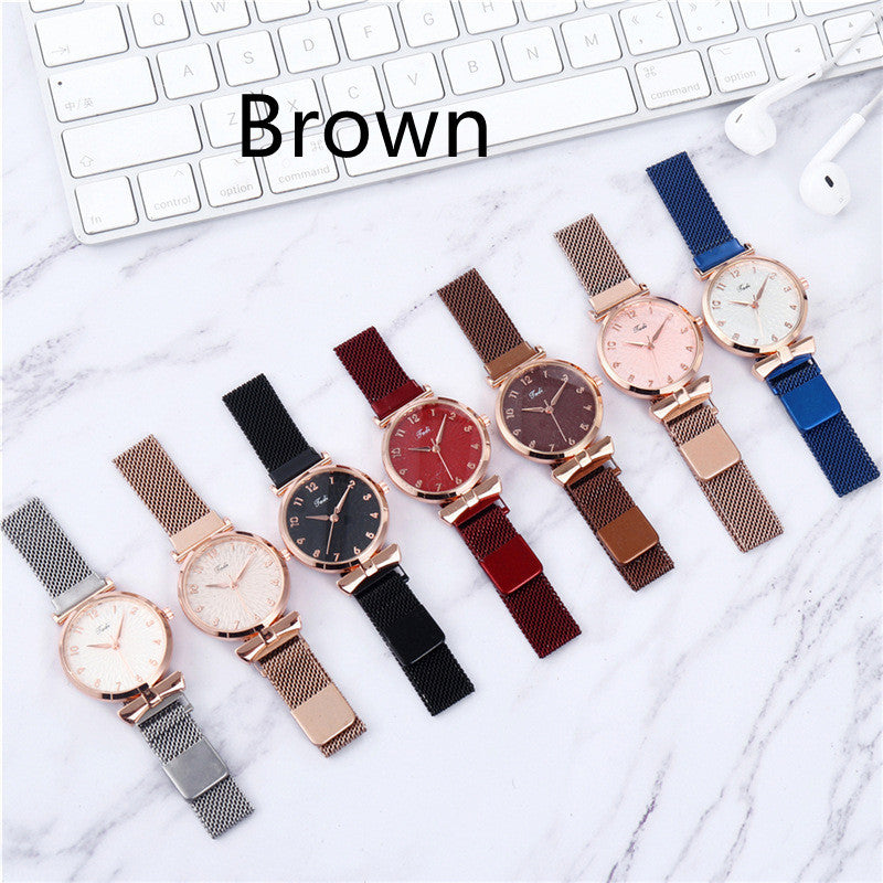 Coffret cadeau femme 6 pièces : montre à quartz avec bracelet maille + bracelets et joncs assortis